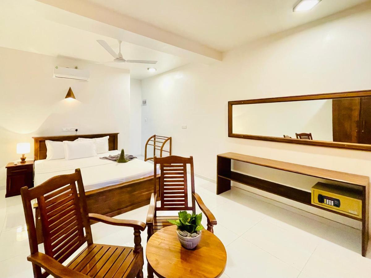Arrow Beach Resort Boossa Экстерьер фото